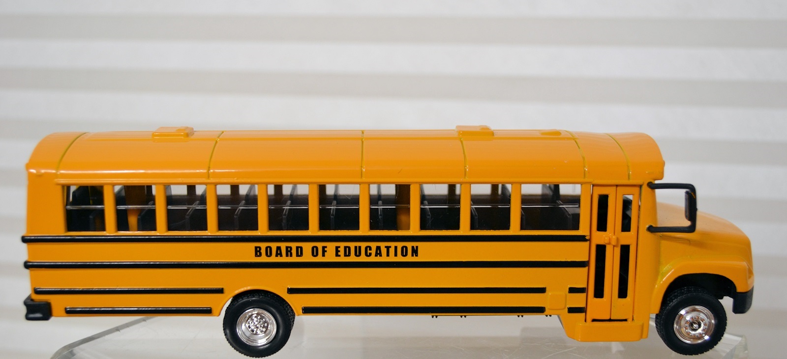 doll school bus